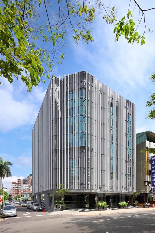 Hotelday Taichung Exterior photo