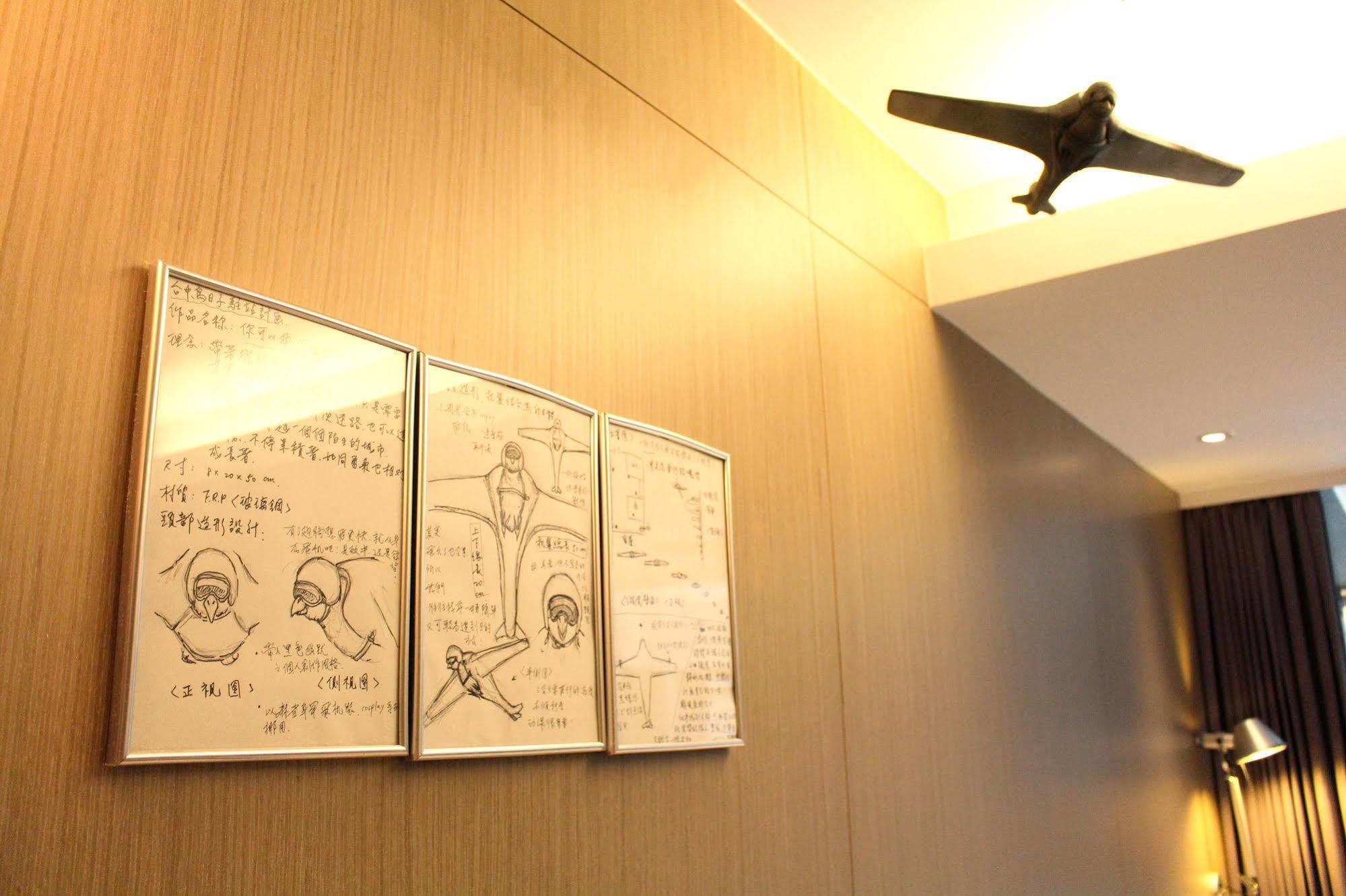 Hotelday Taichung Exterior photo
